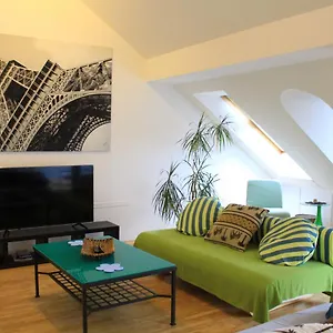  Apartament Beautiful In The City Center